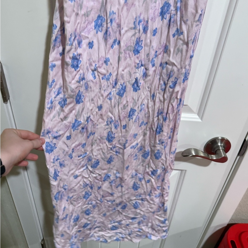 🥔Floral Maxi Dress super soft with Blue and Purple Pattern - Picture 3 of 5